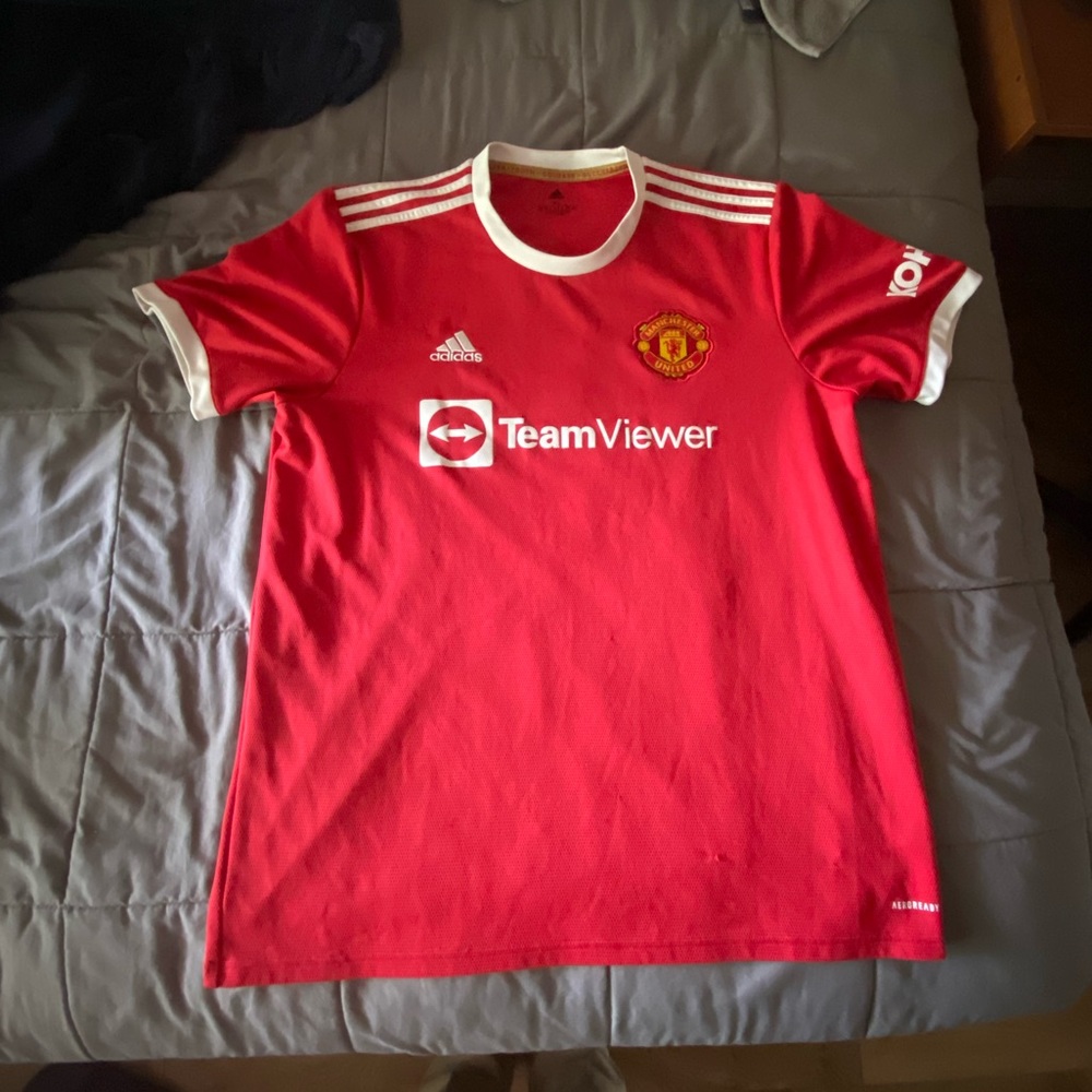 Manchester United Home Kit 2021/22